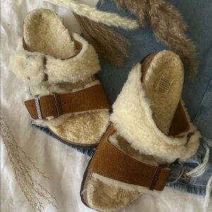 Birkenstock Arizona Teddy Split Shearling Sandals | Cozy Fur Lined | EU 38 / 7